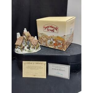 David Winters Cottage House Green Dragon Pub 1983 in original box Retail $49.95